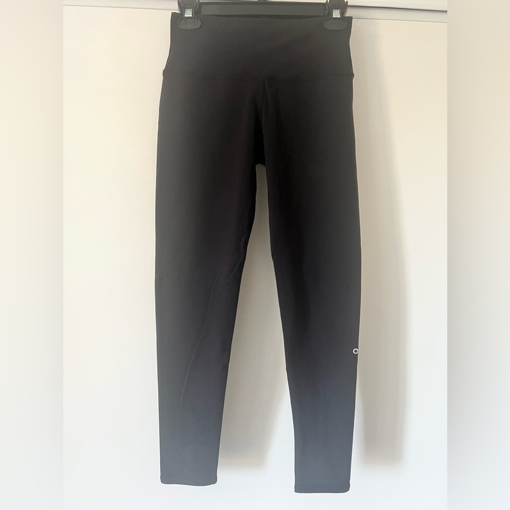 ALO leggings